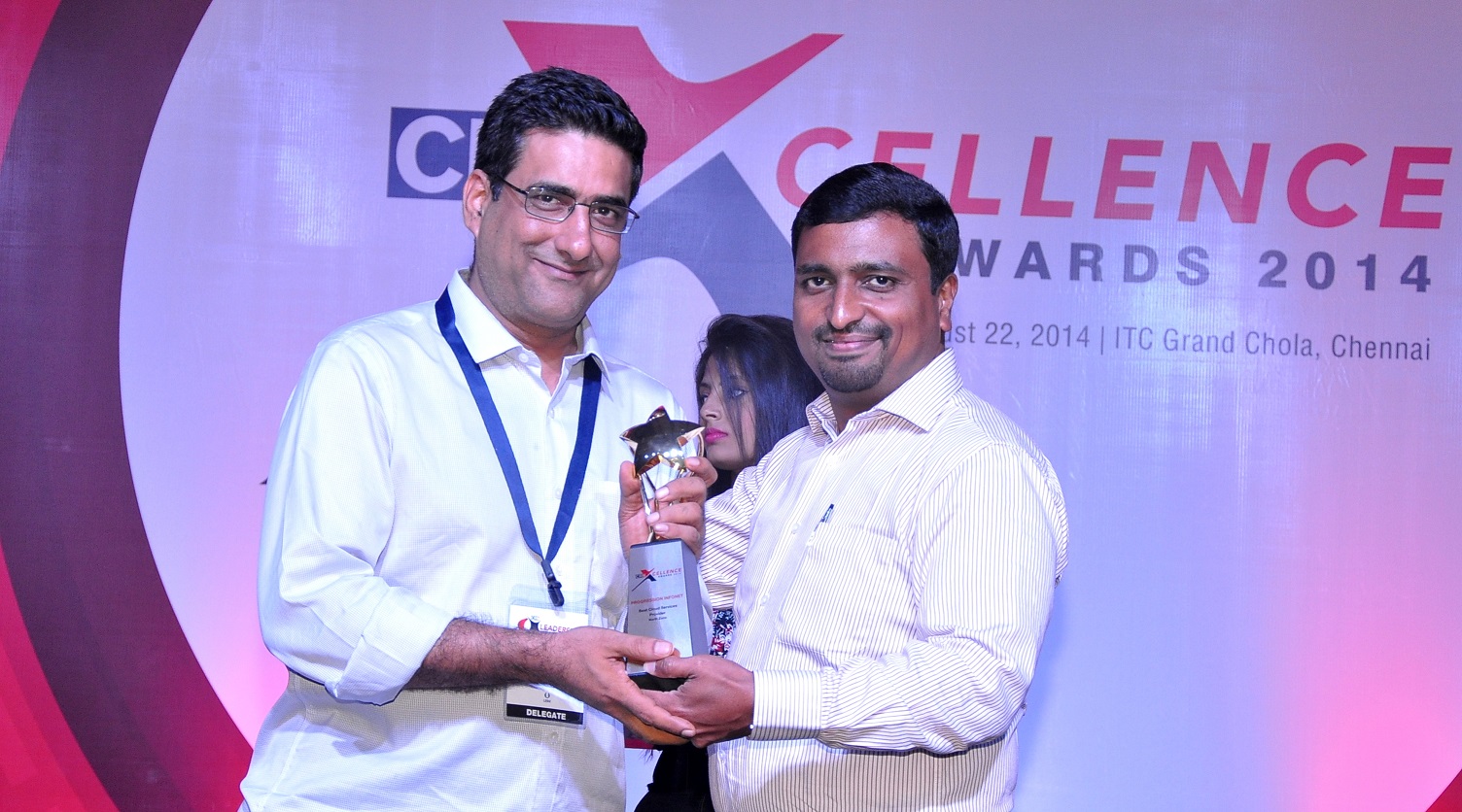 Rohit receiving "CRN Best Cloud Services Provider" Award